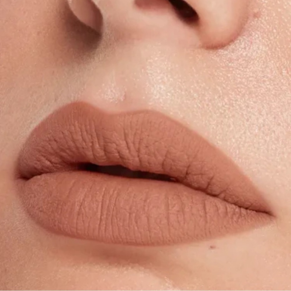 NIB About-Face Paint-It Matte Lip Color